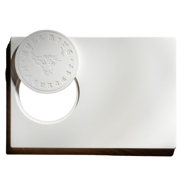 Bullring Magnetic Mess-Free Cutting Board (small - 10" X 15")